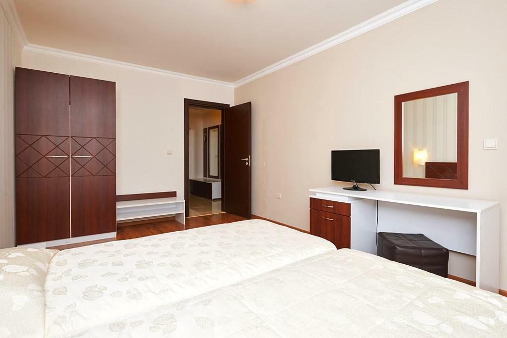 Penelopa Palace Apart Hotel&SPA Pomorie Exteriér fotografie