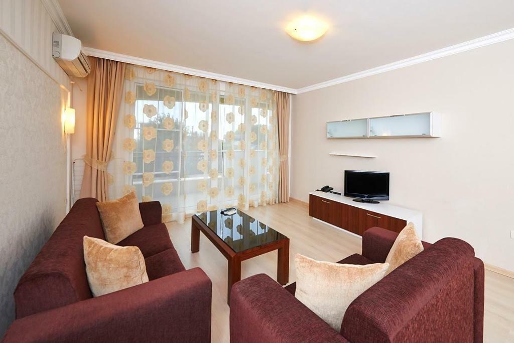 Penelopa Palace Apart Hotel&SPA Pomorie Exteriér fotografie