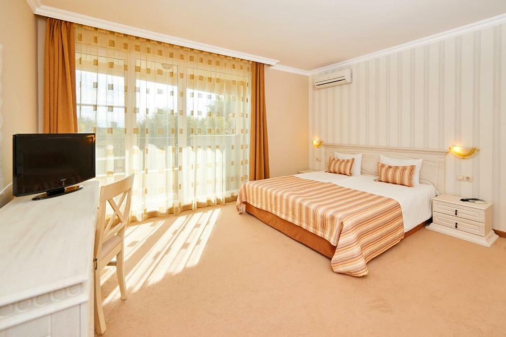 Penelopa Palace Apart Hotel&SPA Pomorie Exteriér fotografie