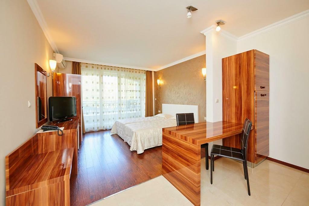 Penelopa Palace Apart Hotel&SPA Pomorie Exteriér fotografie