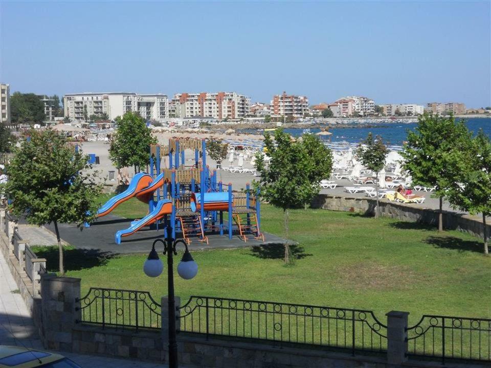 Penelopa Palace Apart Hotel&SPA Pomorie Exteriér fotografie